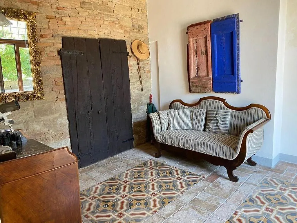 Nice Apartment In Chianni